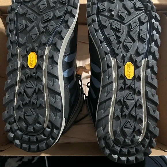 NIB Men's Nova Sneaker Boot Waterproof Size 12 - Picture 2 of 9